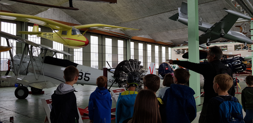 Flieger- und Fahrzeugmuseum - Ein Museum voller Mythen